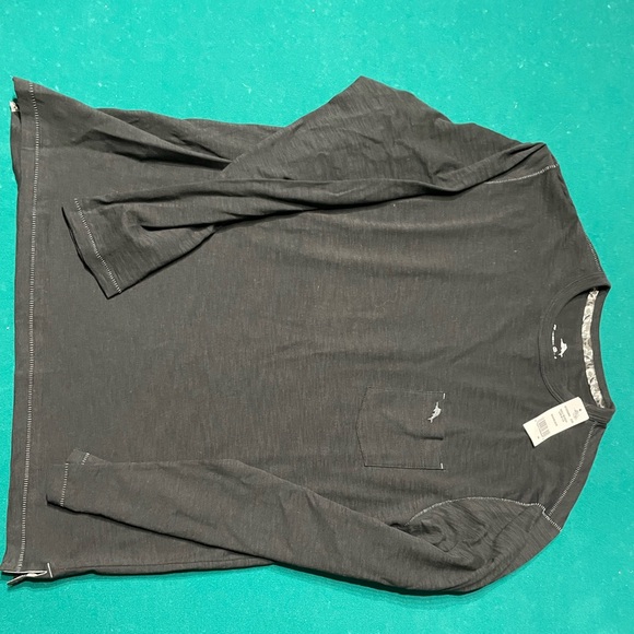 Tommy Bahama Long Sleeve - Picture 1 of 1